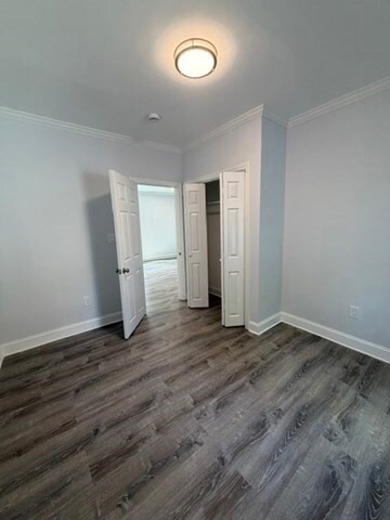 Building Photo - 220 5th St