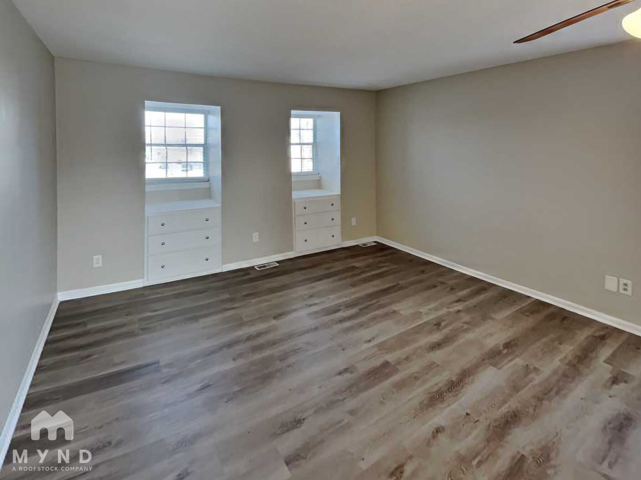 Building Photo - 11200 Leadenhall Ln