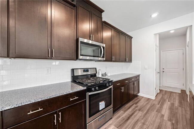 Building Photo - 368 Murray Way