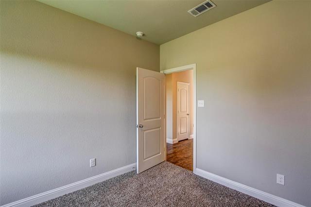 Building Photo - 493 Canvas Ct