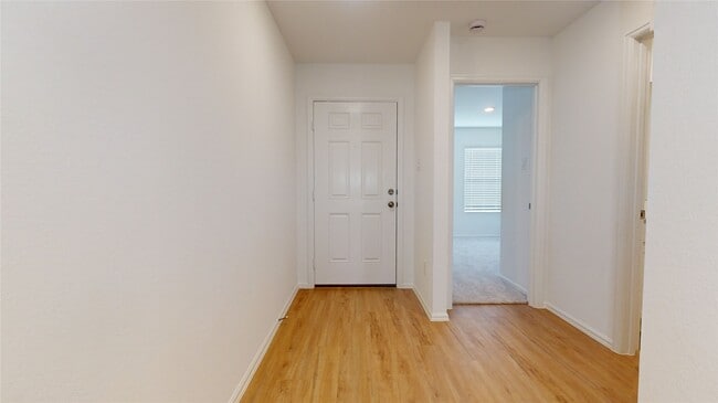 Building Photo - 27014 Breakaway Ln