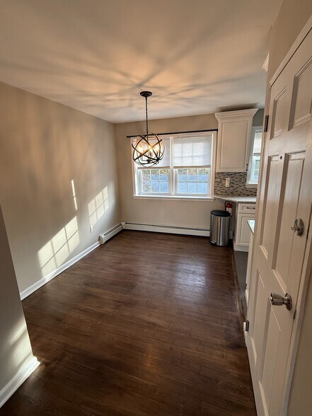 Building Photo - 139 Ridge Rd