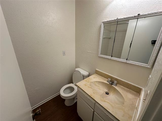 Building Photo - 917 Cherrywood Trail