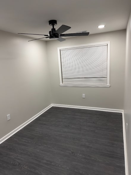 Building Photo - 4147 Doris Ave