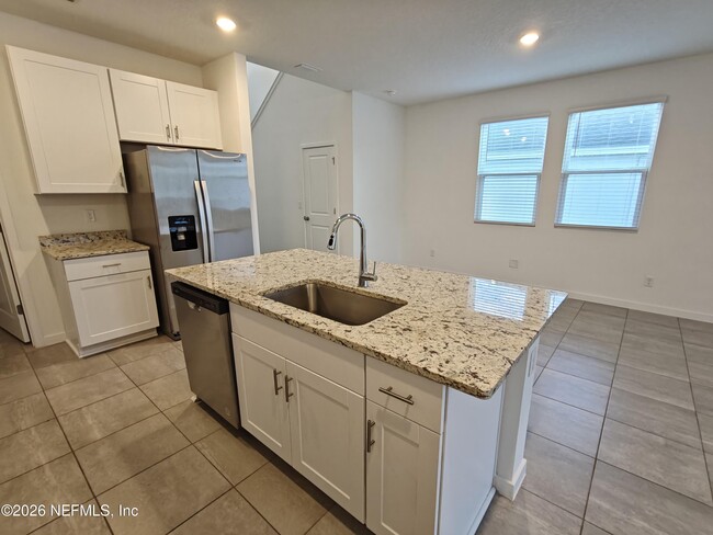 Building Photo - 3521 Bella Sera Ln