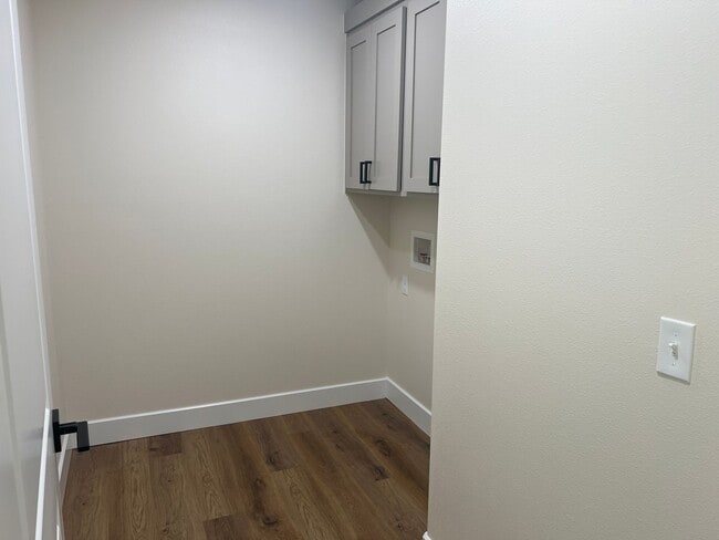 Building Photo - Stunning Newly Built 3-Bedroom, 2-Bath Home in Tahlequah, OK!