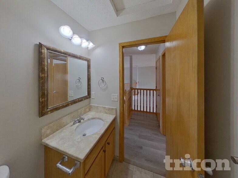 Building Photo - 1134 Pine St