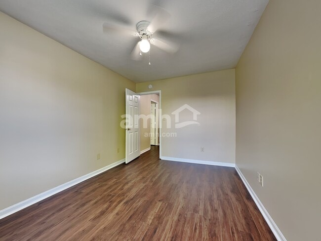 Building Photo - 10875 Cannonade Ct
