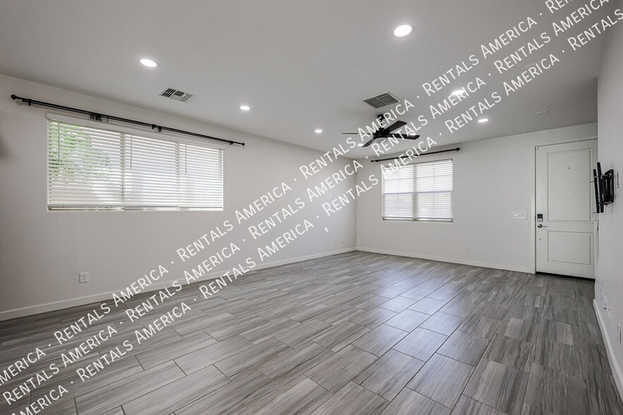 Building Photo - 743 N Abalone Ct.