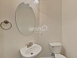 Building Photo - 4344 Freemark Dr