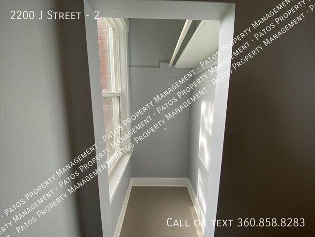 Building Photo - 2200 J St