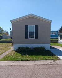 Building Photo - 1889 Stafford Ct