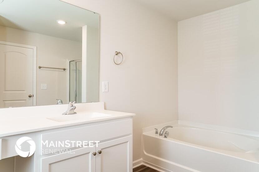 Building Photo - 701 Cider Ml Wy