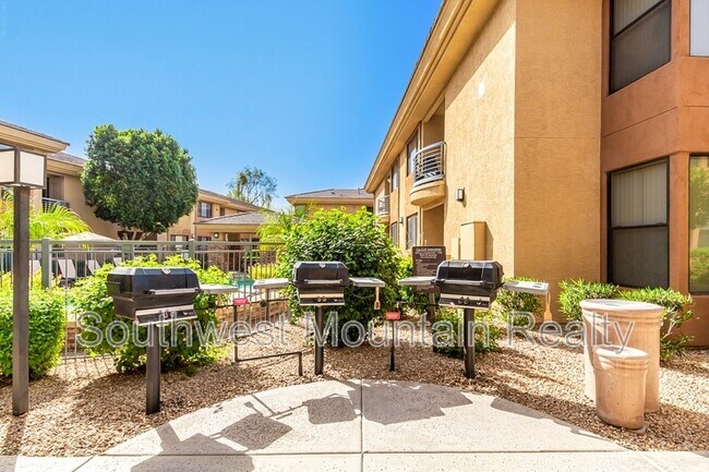 Building Photo - 6900 E Princess Dr
