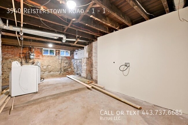Building Photo - 3940 Reisterstown Rd