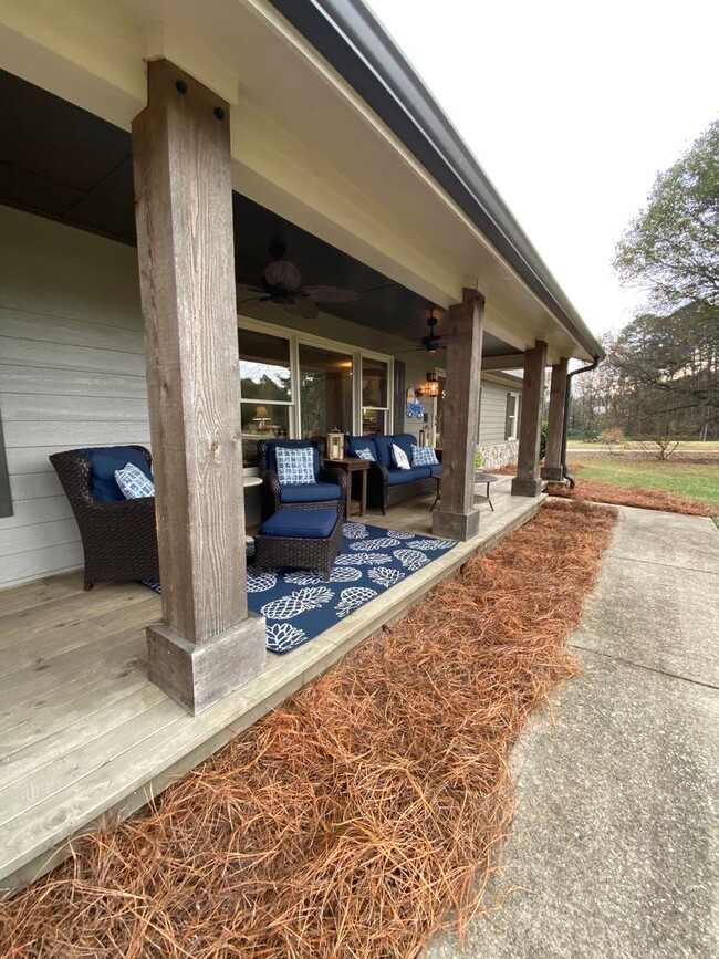 Building Photo - A beautiful home in Loganville, GA.