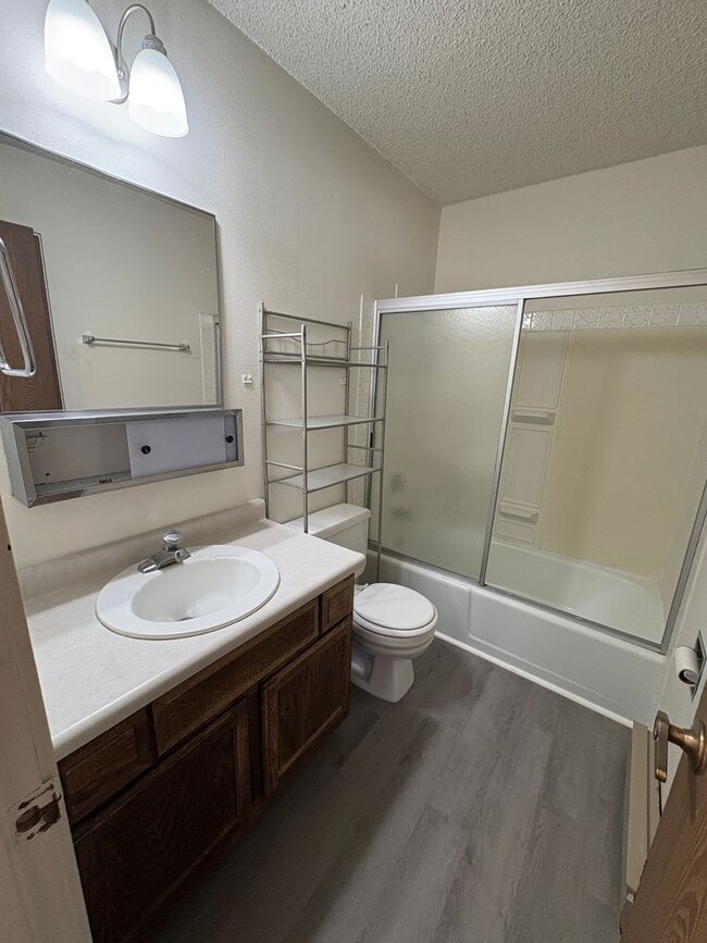 Building Photo - 1909 S Black Ave