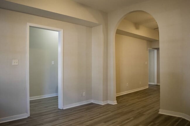 Building Photo - 1208 N 22nd St