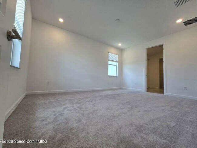 Building Photo - 1961 Marigold Trl NW