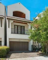 Building Photo - 3717 Newhouse St