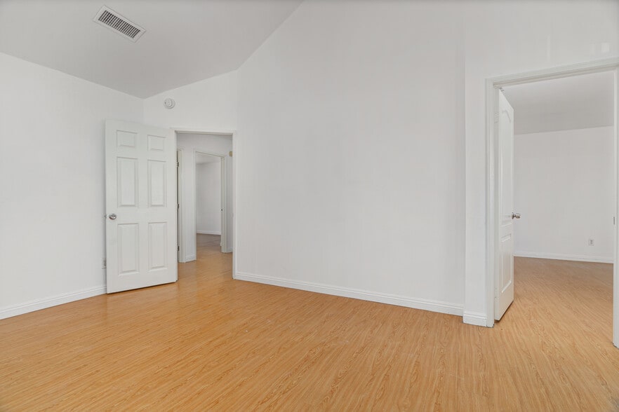 Building Photo - 3900 Maxson Rd