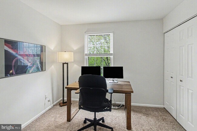 Building Photo - 3420 Keswick Way