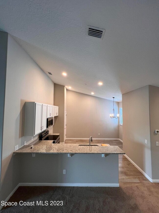 Building Photo - 3930 Playa Del Sol Dr