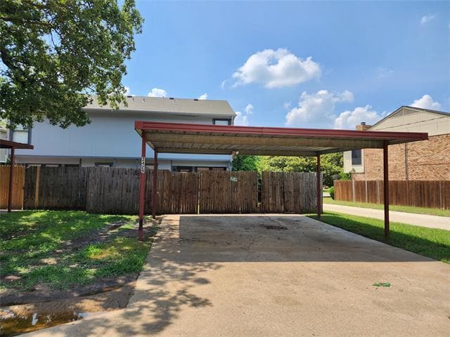 Building Photo - 2429 Kingsford Ct