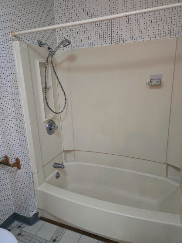 Building Photo - 12 W Mosher St