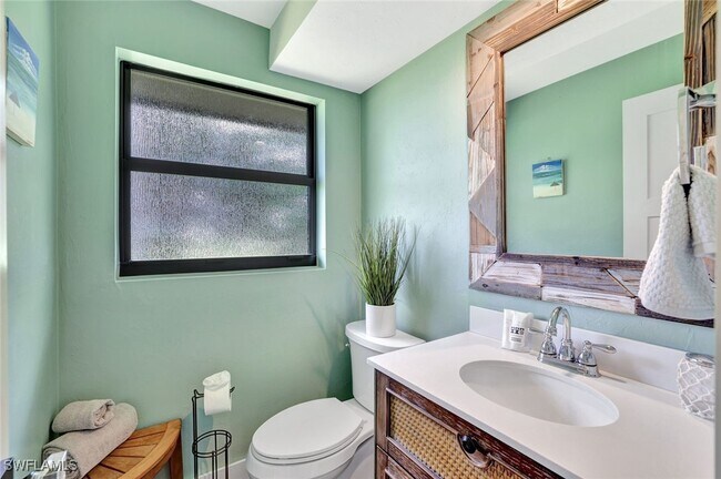 Building Photo - 219 Geranium Ct