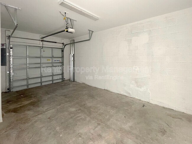 Building Photo - 4260 Canova Ct