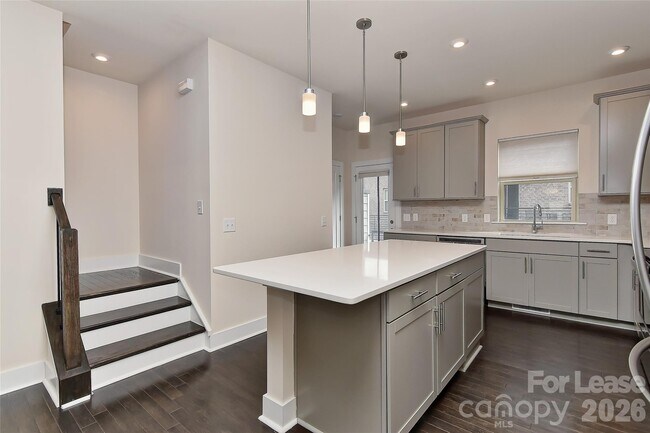 Building Photo - 13047 Tinton Ave