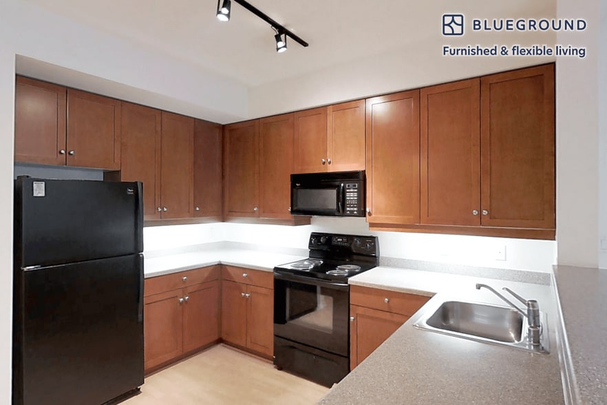 Building Photo - 754 The Alameda