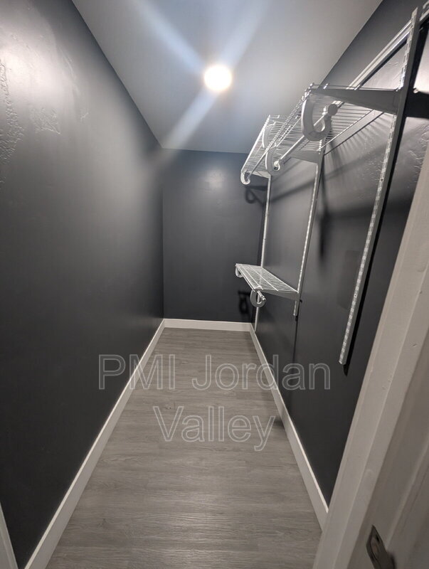Building Photo - 5077 W Arete Wy