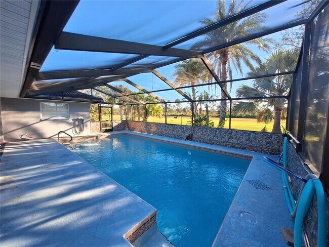 Building Photo - 25676 Aysen Dr