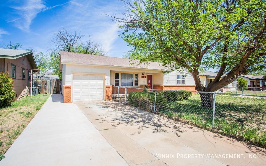 Building Photo - 1320 60th St