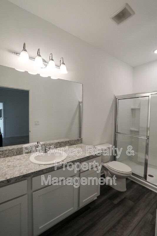 Building Photo - 35552 Shade Fern Ln
