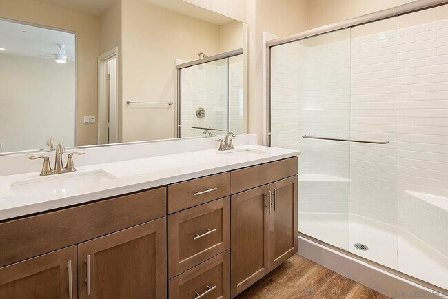 Building Photo - 518 Surfbird Ln