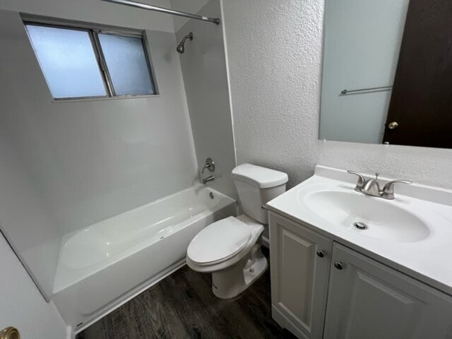 Building Photo - 5813 Hazel Ave