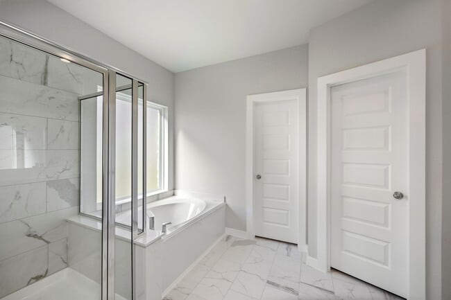 Building Photo - 32407 Hamilton Crest Dr