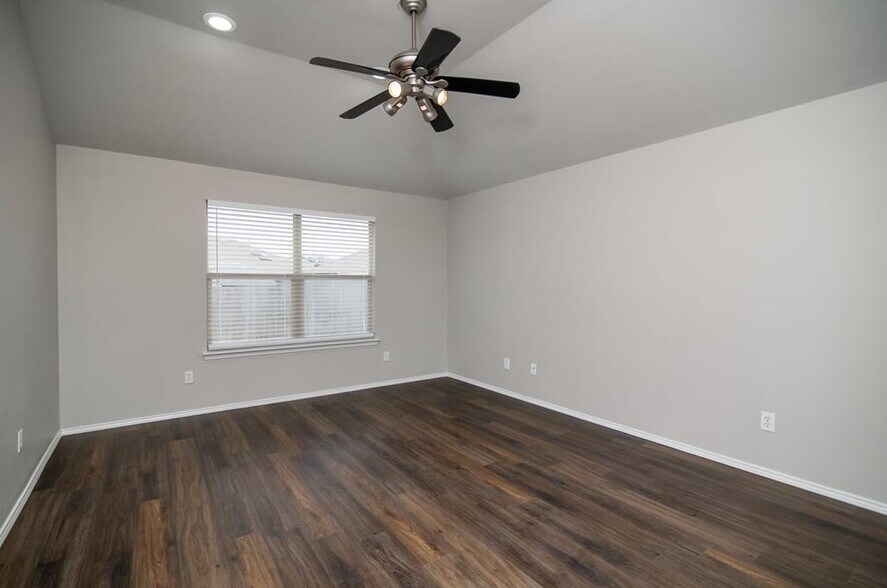 Building Photo - 5908 Stirrup Iron Dr