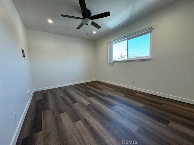 Building Photo - 7745 Laurel Canyon Blvd