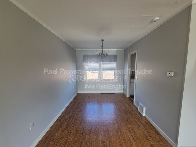 Building Photo - 312 Goethals Dr