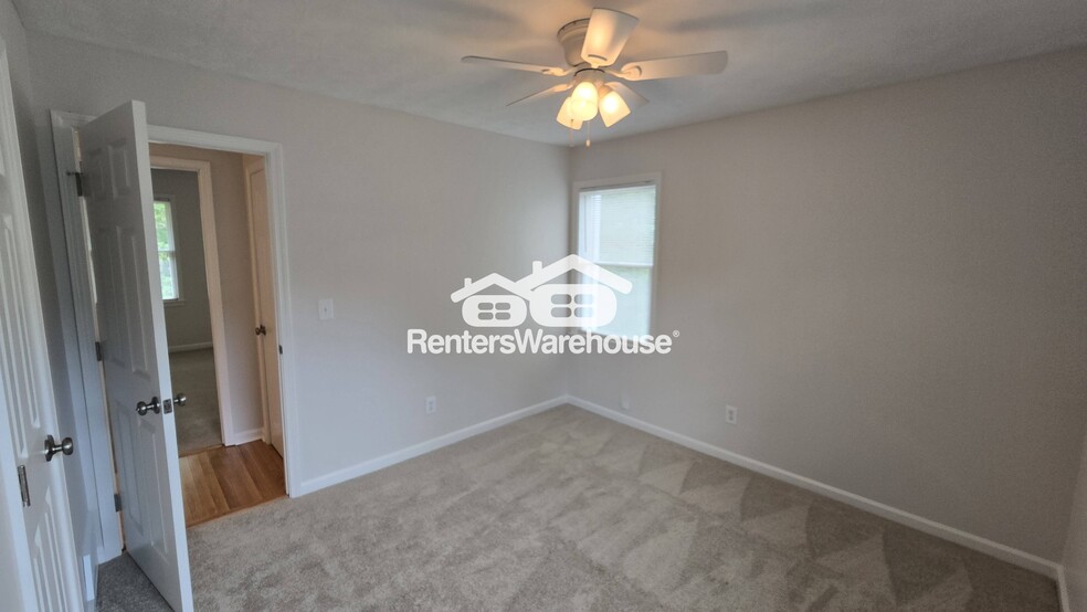 Building Photo - 3437 Stanford Cir
