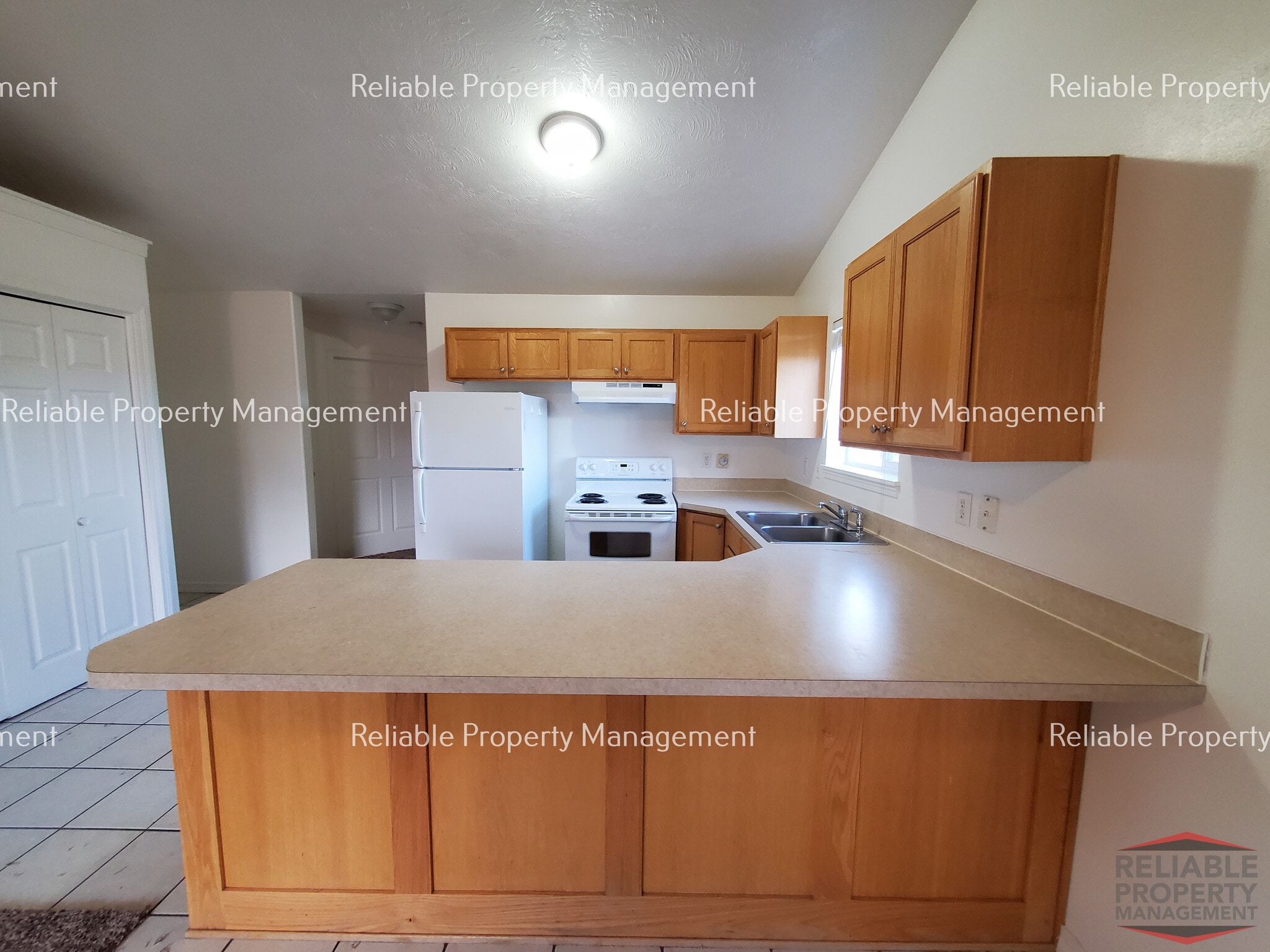 Building Photo - 695 John Adams Pky