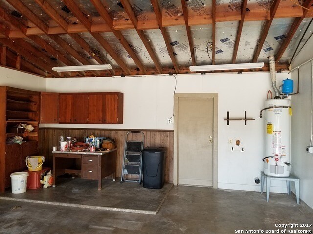 Building Photo - 214 Beechwood Ave
