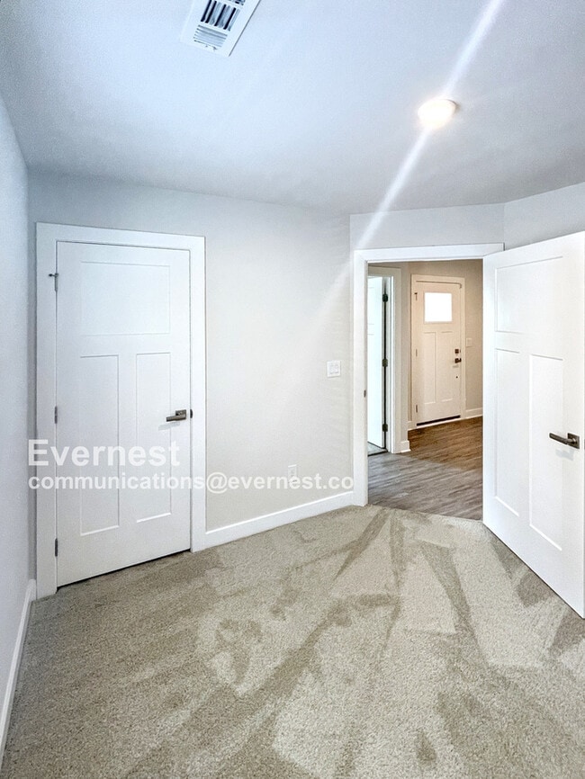 Building Photo - 2660 Thornton Grove Blvd
