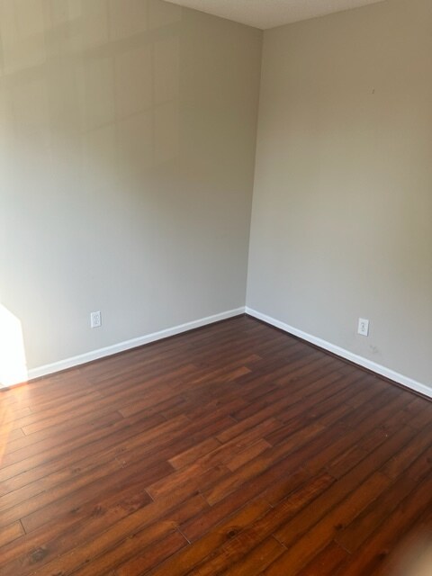 Building Photo - 303 Morning Sun Dr