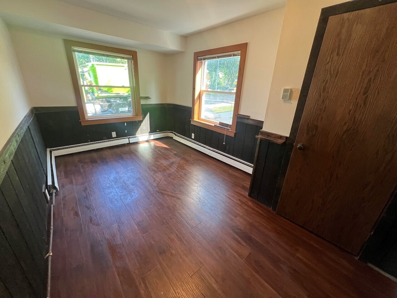 Building Photo - 601 E Gorham St