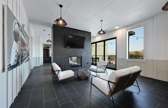 Building Photo - 4510 Terry-O Ln